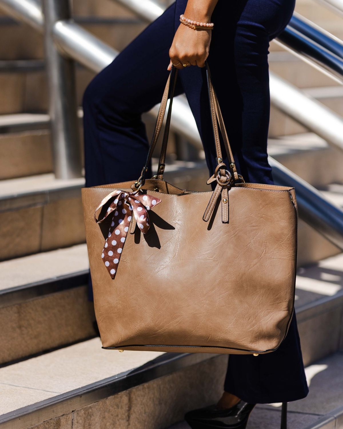 The Iris, a corporate tote bag with a matching mini pouch by The Bag Depot.